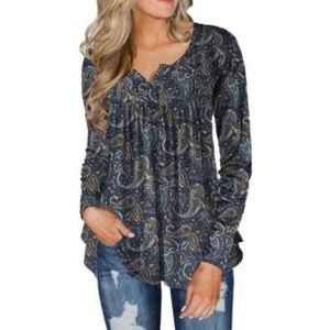 A.jesdani paisley pleated blue v-neck to button size large 3.4ths sleeve